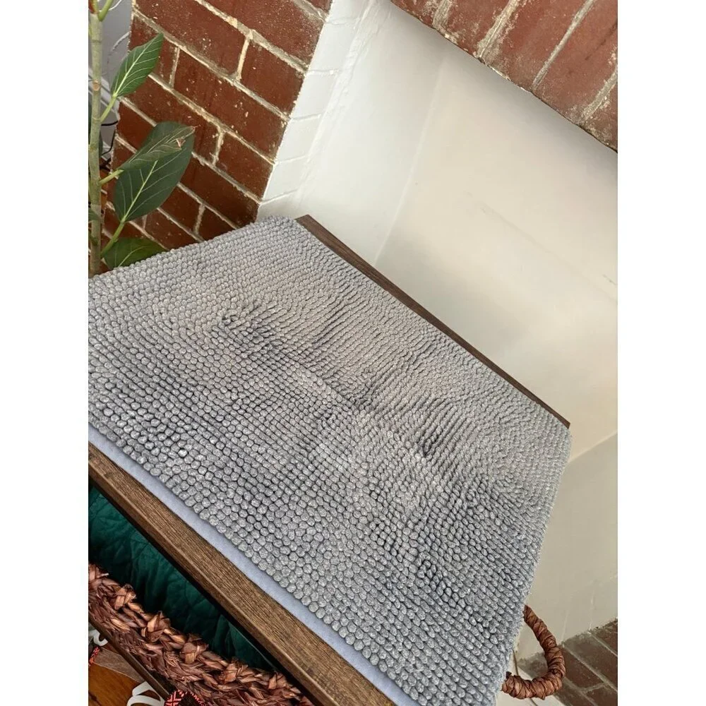 Gray Chenille Bath/Utility Mat